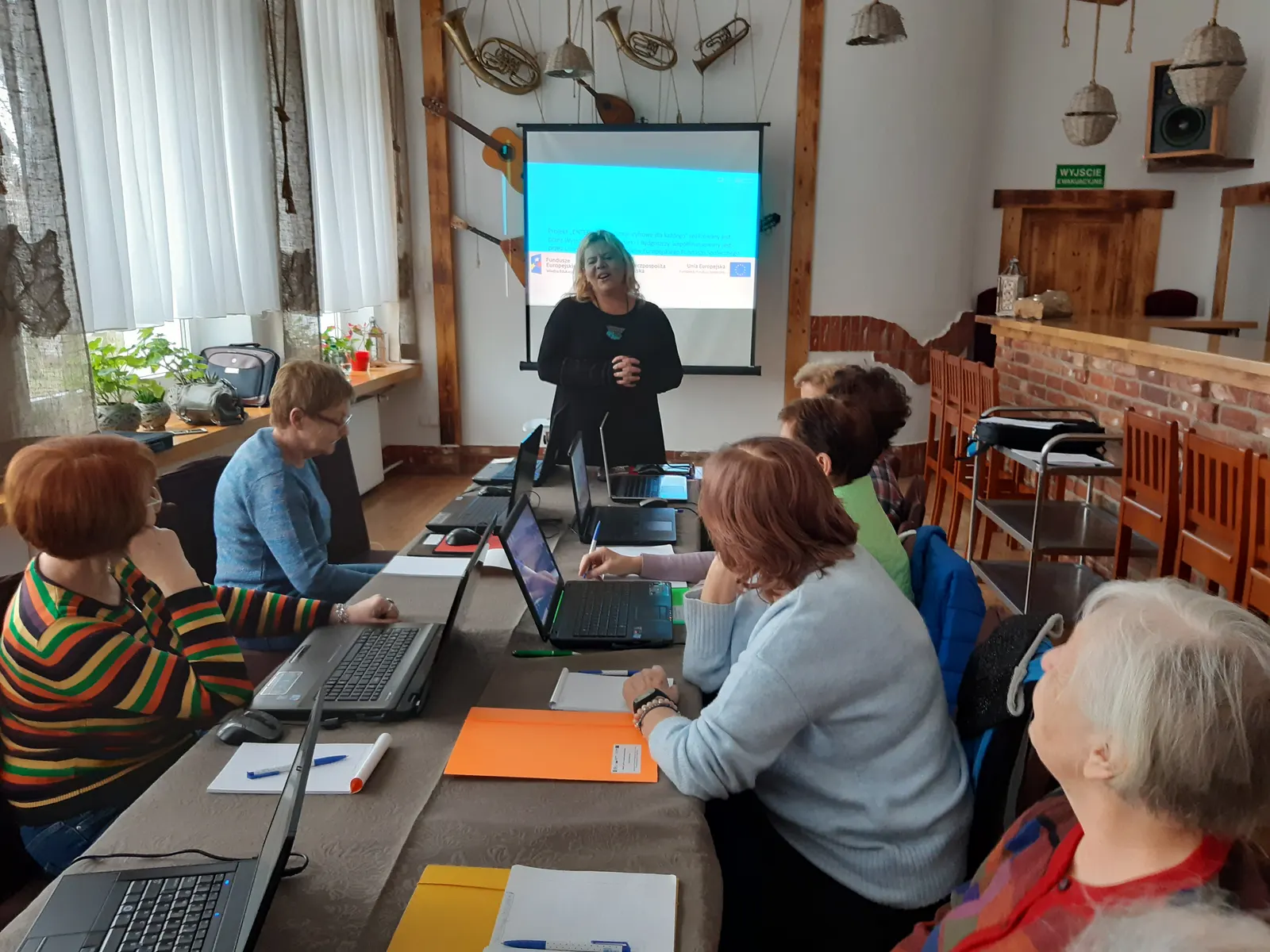 Kurs komputerowy w UTW