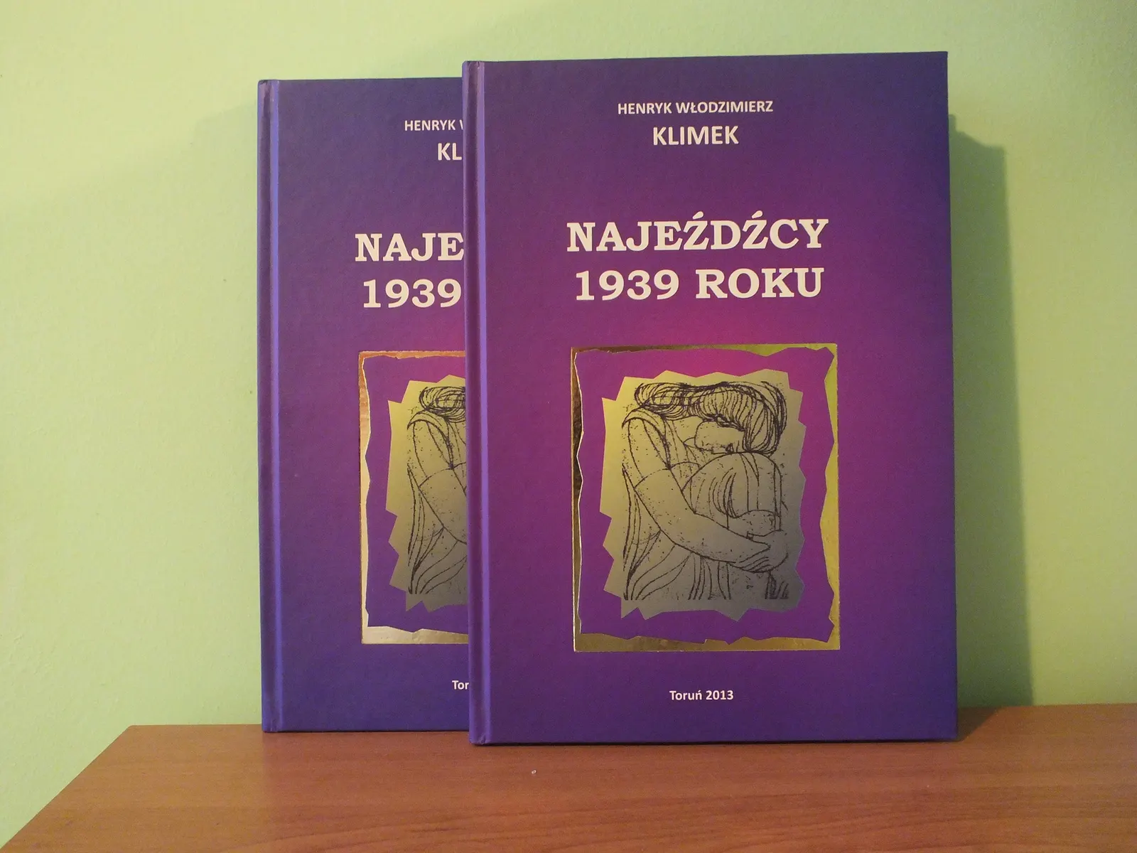 Publikacje i gadżety dostępne w MPI oraz sprzedaży wysyłkowej