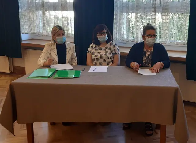 Turniej słowa 2021 „Dzieci mają głos” w WDK — zdjęcie 9