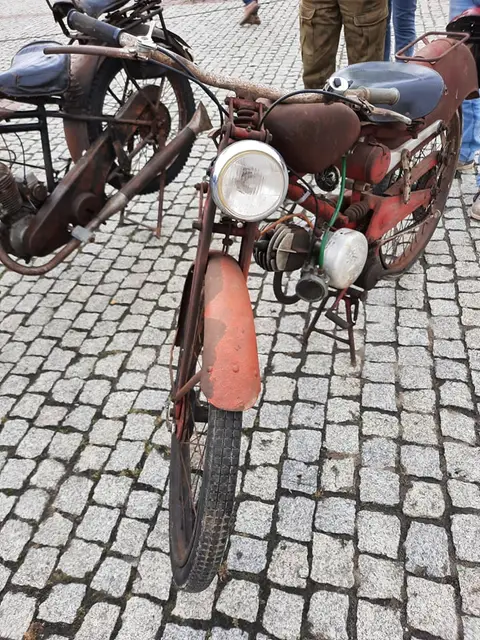 Wystawa zabytkowych motocykli za nami… — zdjęcie 12
