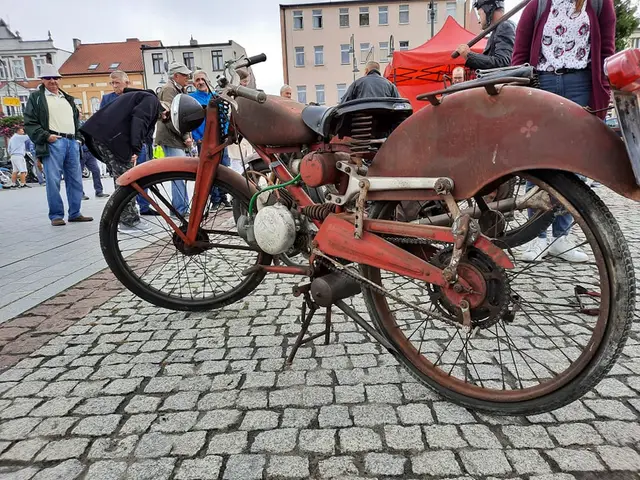 Wystawa zabytkowych motocykli za nami… — zdjęcie 9