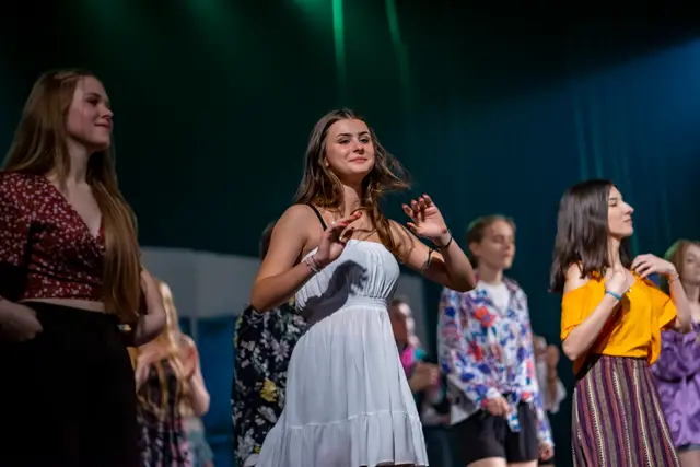„Mamma Mia” w WDK — zdjęcie 23