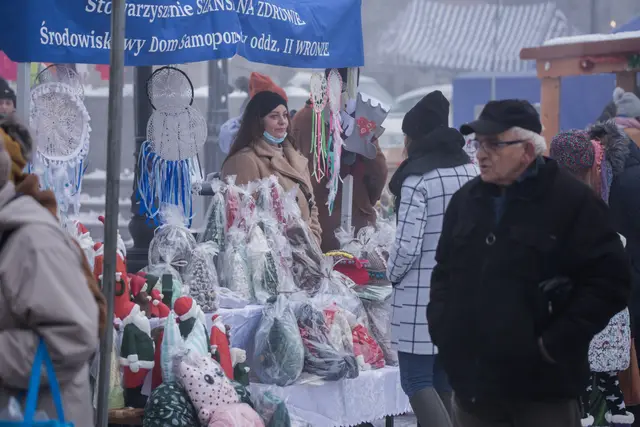 Jarmark Bożonarodzeniowy w Wąbrzeźnie — zdjęcie 18