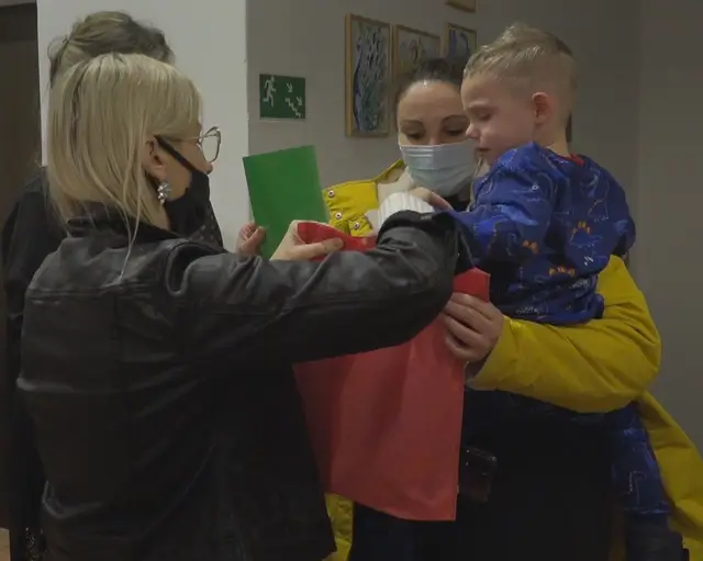 Wojewódzki konkurs plastyczny „Portret św. Mikołaja” rozstrzygnięty — zdjęcie 11