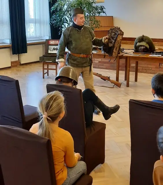 Kolejny wykład Uniwersytetu Dziecięcego za nami — zdjęcie 14