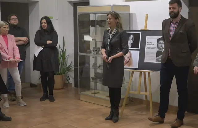 Wystawa fotograficzna „Portret kobiety” otwarta — zdjęcie 12