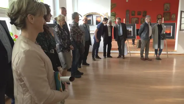 Wystawa „Wschody i zachody słońca” w galerii WDK — zdjęcie 19