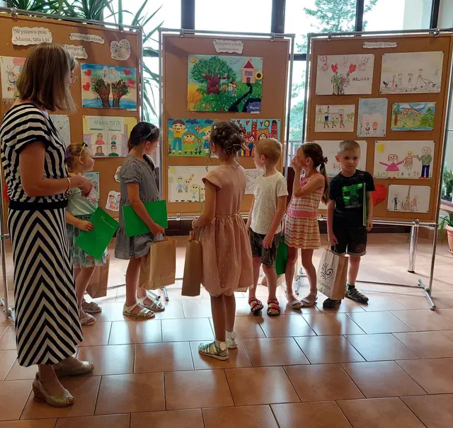 Wystawa ,,Mama, tata i ja” — zdjęcie 13