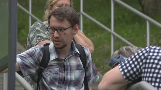 Spacer historyczny po ruinach zamku — zdjęcie 7