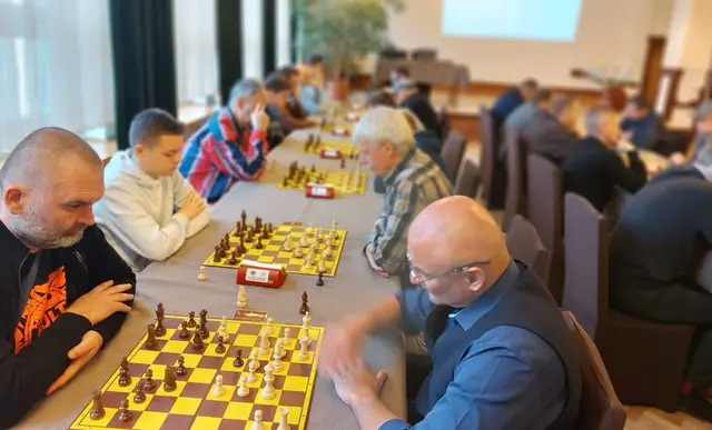Turniej Szachów Szybkich FIDE rozegrany… — zdjęcie 2