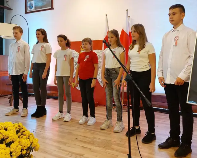 Piosenka patriotyczna w WDK — zdjęcie 12