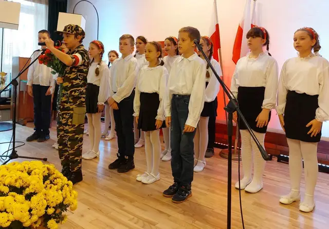 Piosenka patriotyczna w WDK — zdjęcie 33