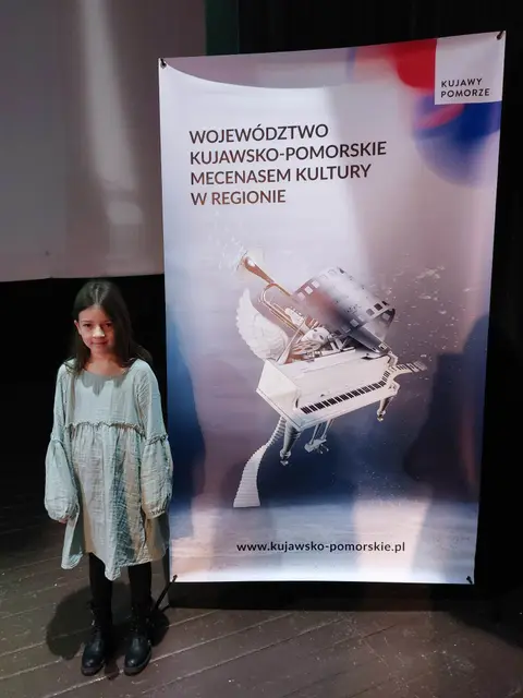 Rozśpiewane dzieciaki na scenie WDK — zdjęcie 40