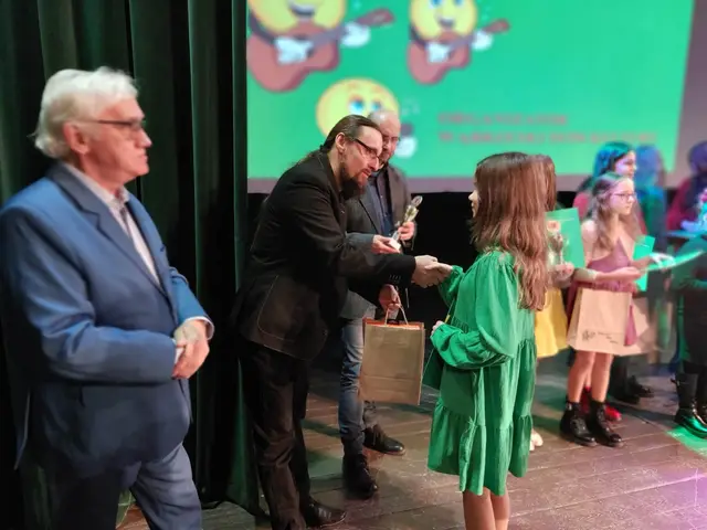 Rozśpiewane dzieciaki na scenie WDK — zdjęcie 50