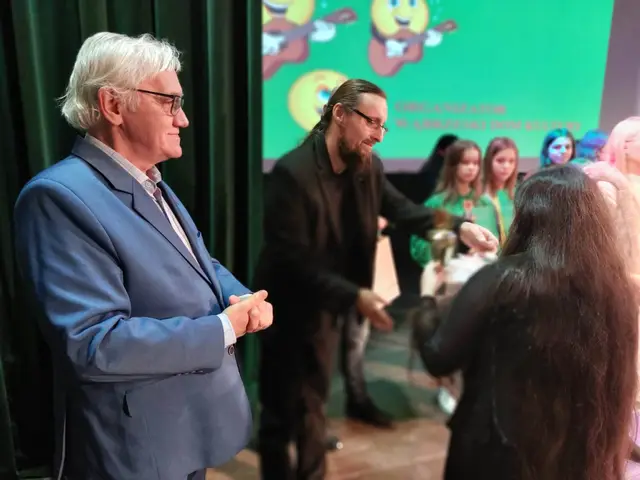 Rozśpiewane dzieciaki na scenie WDK — zdjęcie 59
