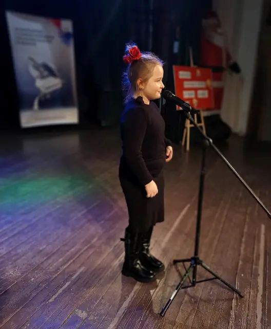 Rozśpiewane dzieciaki na scenie WDK — zdjęcie 70