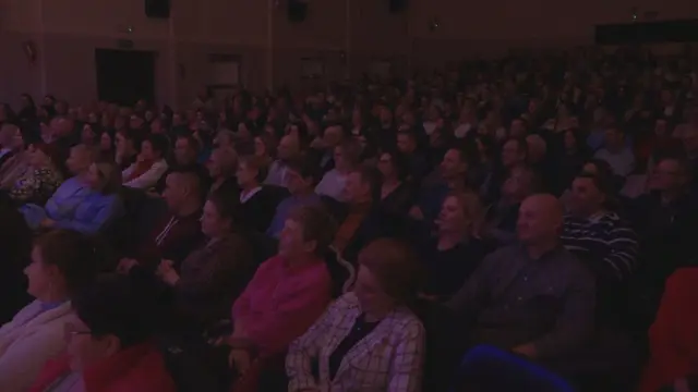 Spektakl teatralny w WDK — zdjęcie 3