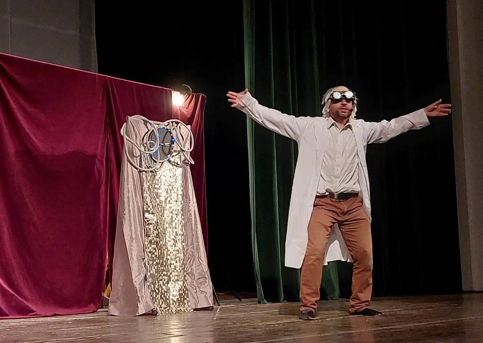 Spotkanie z teatrem w WDK