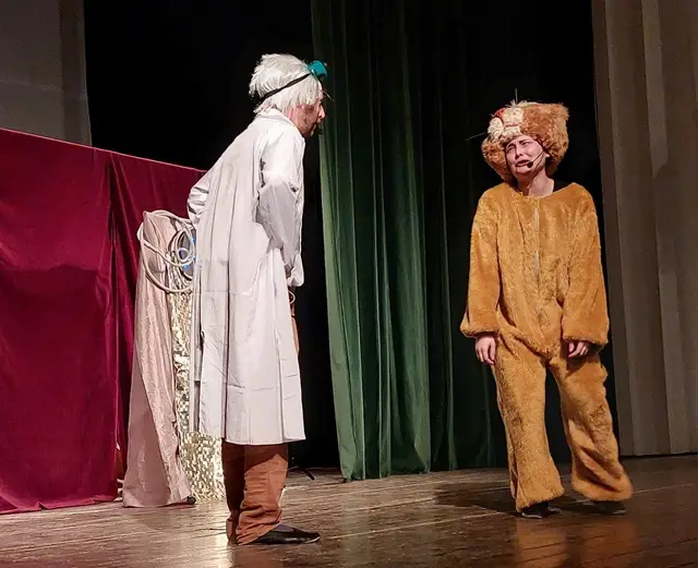 Spotkanie z teatrem w WDK — zdjęcie 5