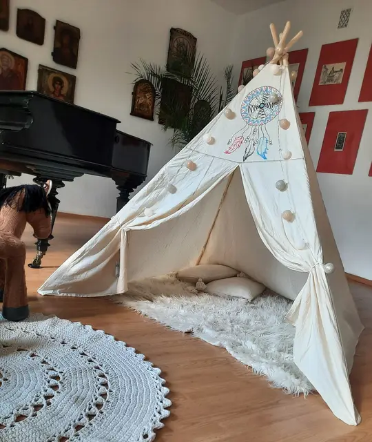 Wystawa Anny Liszewskiej – Ryczkowskiej w WDK — zdjęcie 6