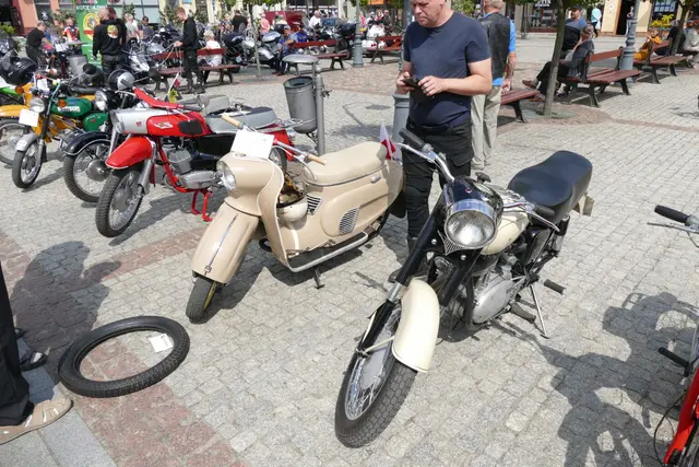 Miejska Wystawa Zabytkowych Motocykli za nami — zdjęcie 4