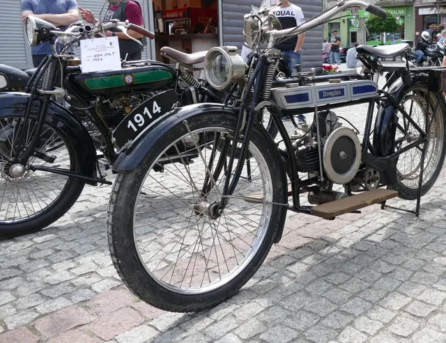 Miejska Wystawa Zabytkowych Motocykli za nami — zdjęcie 7
