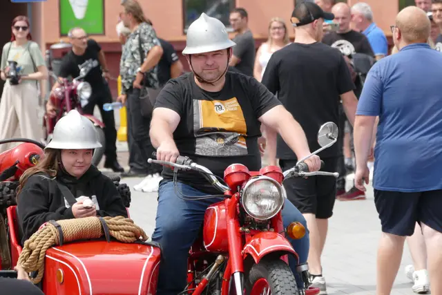 Miejska Wystawa Zabytkowych Motocykli za nami — zdjęcie 24