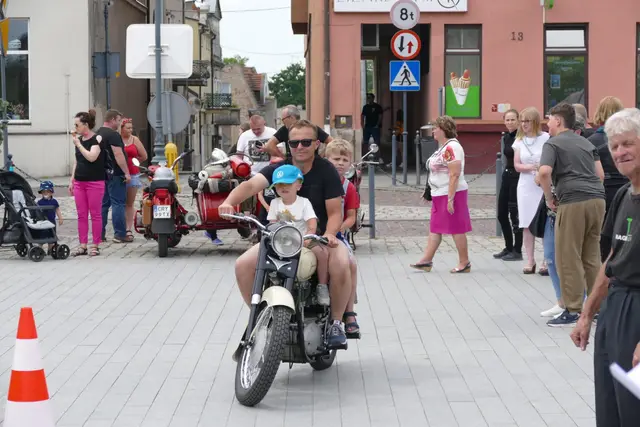 Miejska Wystawa Zabytkowych Motocykli za nami — zdjęcie 27