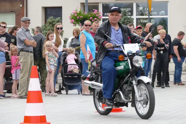 Miejska Wystawa Zabytkowych Motocykli za nami — zdjęcie 28