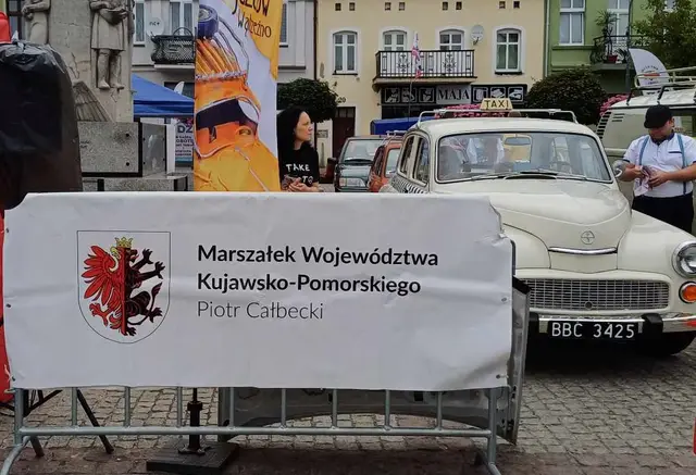 Wystawa Zabytkowych Pojazdów za nami… — zdjęcie 15