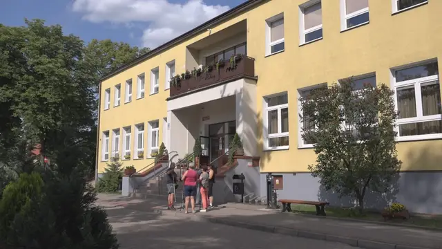 MARSZE NORDIC WALKING — zdjęcie 2