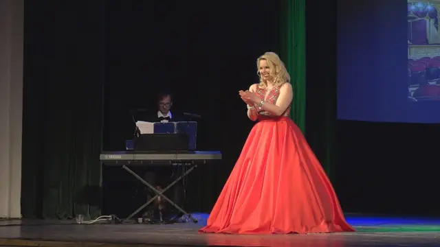 OPERETKA „MIŁOSNY ZAWRÓT GŁOWY” — zdjęcie 2