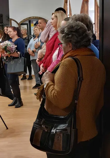 Wystawa malarstwa Wiktorii Sobieraj otwarta — zdjęcie 1