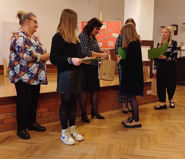 Powiatowy konkurs recytatorski za nami — zdjęcie 74