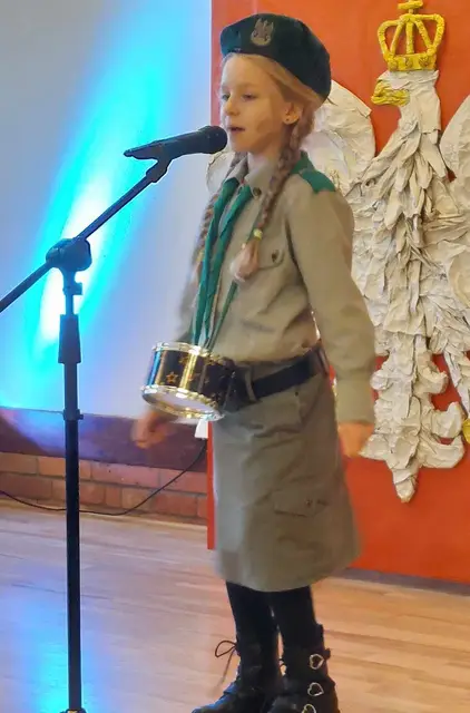 Piosenki patriotyczne w domu kultury — zdjęcie 13