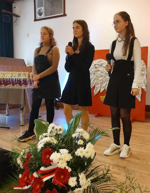 Piosenki patriotyczne w domu kultury — zdjęcie 22