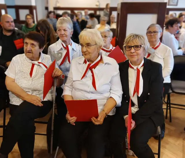 Piosenki patriotyczne w domu kultury — zdjęcie 24