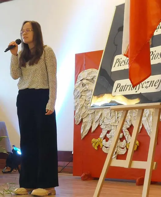 Piosenki patriotyczne w domu kultury — zdjęcie 36