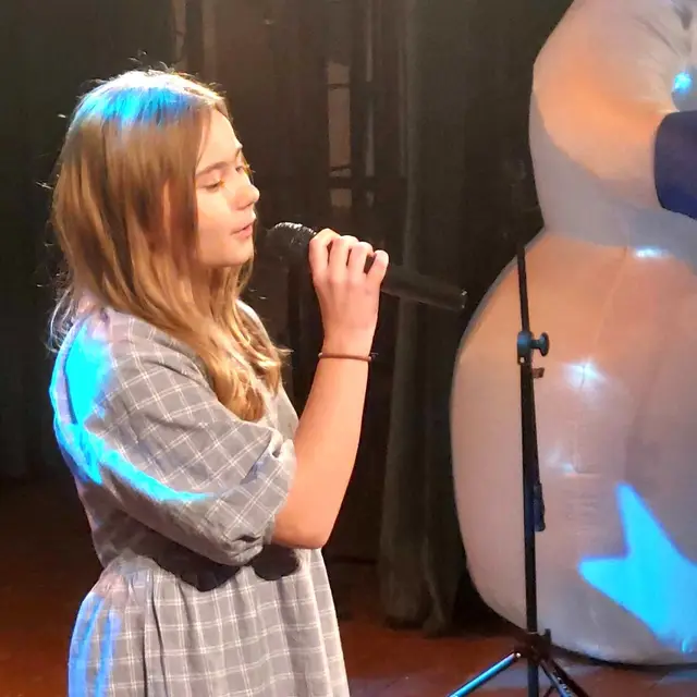Rozśpiewane dzieciaki na scenie WDK — zdjęcie 7