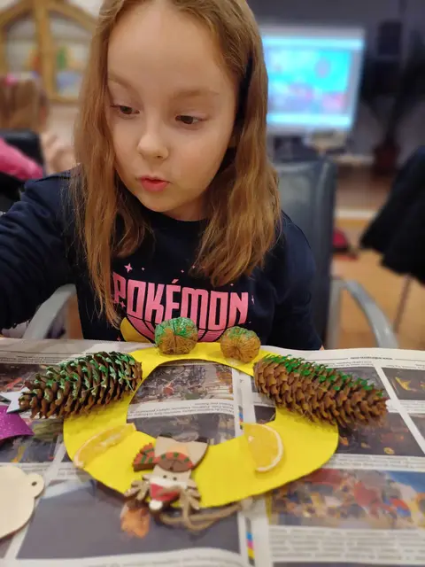 Barbórkowo i Mikołajkowo w Akademii Kreatywnego Malucha — zdjęcie 12