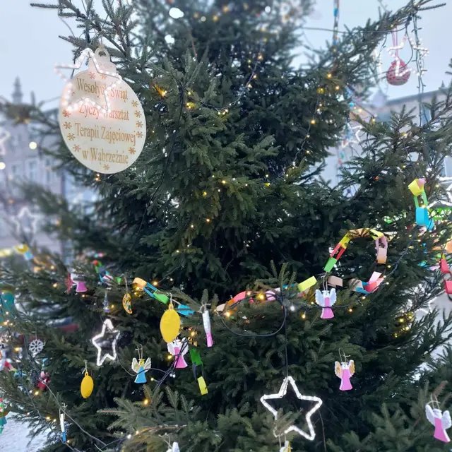 Jarmark Świąteczny na wąbrzeskim rynku — zdjęcie 20