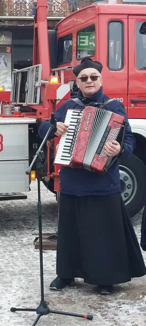 Jarmark Świąteczny na wąbrzeskim rynku — zdjęcie 40