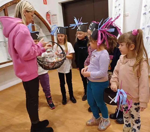 Barbórkowo i Mikołajkowo w Akademii Kreatywnego Malucha — zdjęcie 32