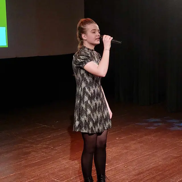 Rozśpiewane dzieciaki na scenie WDK — zdjęcie 36