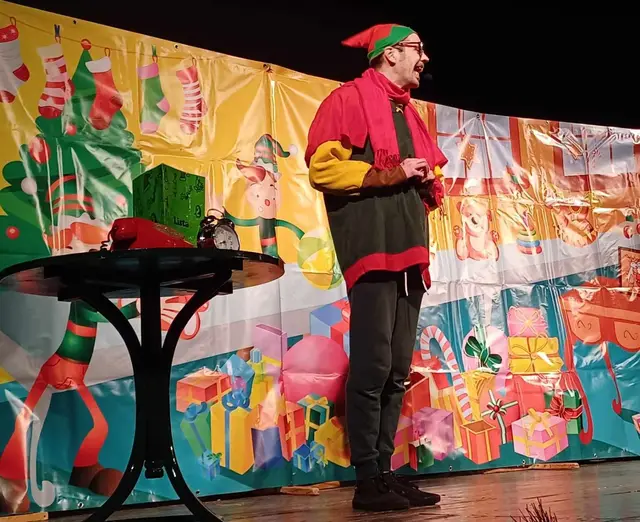 Mikołajkowy teatrzyk dla dzieci za nami — zdjęcie 4