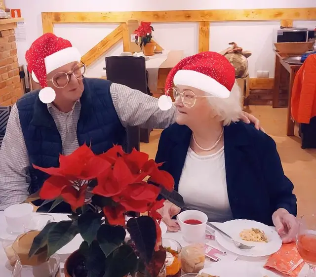 Spotkanie świąteczne w Klubie Seniora — zdjęcie 9