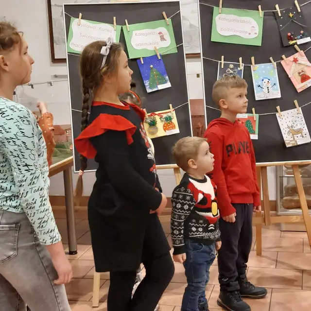 Wystawa ,,Kartka świąteczna” — zdjęcie 28