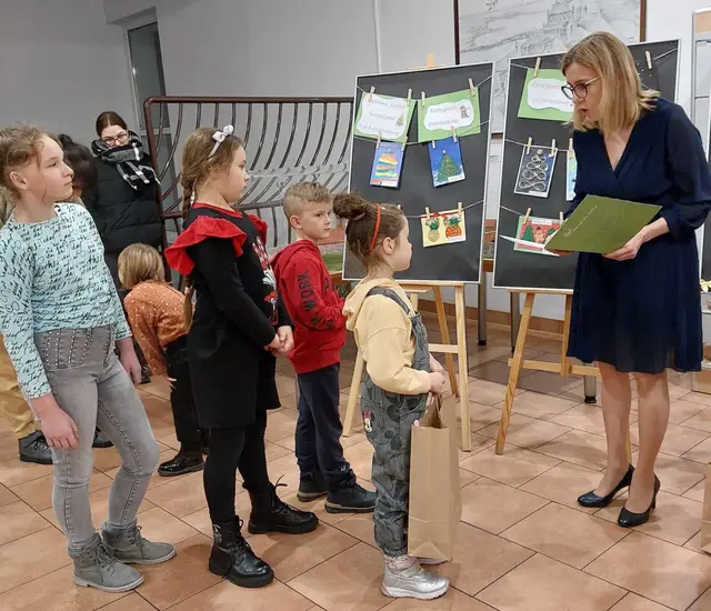 Wystawa ,,Kartka świąteczna” — zdjęcie 34