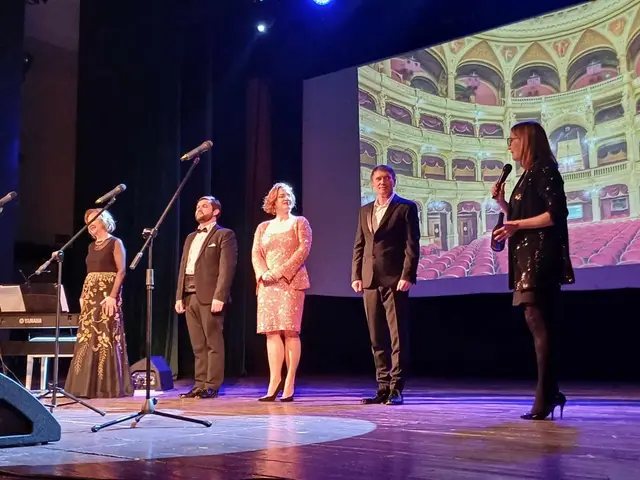 Koncert noworoczny w WDK — zdjęcie 11