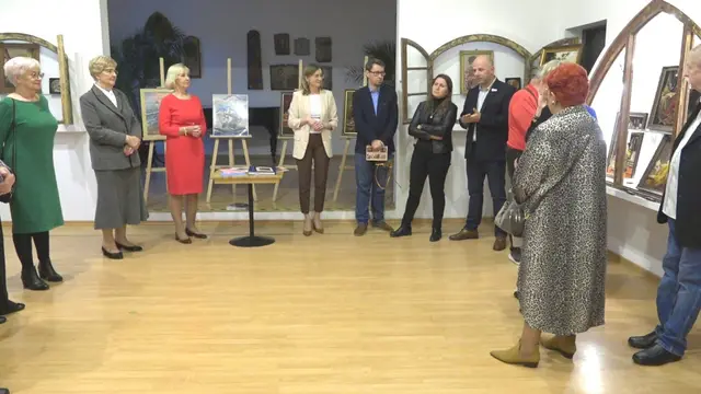 Wystawa śp. Janiny Łagunionek w WDK — zdjęcie 20